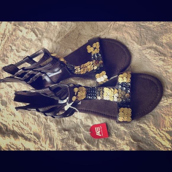American Eagle Gladiator Sandals - Picture 1 of 1